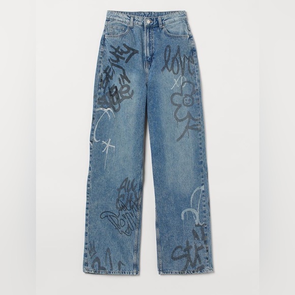 NWT H&M 90s Baggy High Waisted Jeans - Picture 2 of 7